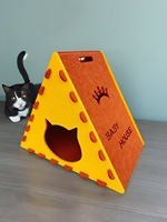 Lit-griffoir classique pour chat, en feutre résistant à l'usure, planche à griffer triangulaire, protection de canapé sans peluches, conception tout-en-un pour