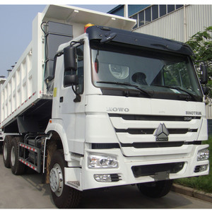 Offre Spéciale SINOTRUK HOWO 6X4 336HP <span class=keywords><strong>Camion</strong></span> À BENNE BASCULANTE Avec Grand Seau Et Avant Palan Couleur Blanche - Product Image 1