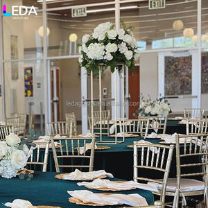 Soporte de Flores Metálico con Cristales para Decoración de Caminos de Boda, LEDA, para Mesas de Boda - Product Image 2