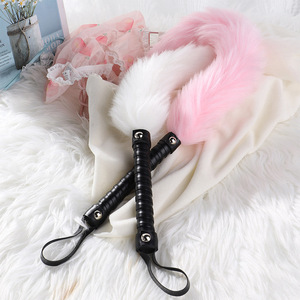 Látigo de cola de zorro rosa, negro y rojo para adultos, juguete de castigo, accesorio de juego previo - Product Image 4