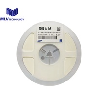 Condensador MLCC SMD 0402 Original CL05A105KO5NNNC 1F 25V X5R 10% en Cinta y Bobina -55~+85 para Desacoplamiento de PCB de Consumo