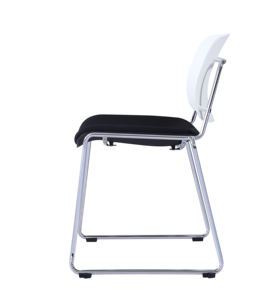 Chaise d'invité empilable moderne et durable en plastique, sans accoudoirs, pour la maison, le bureau et l'usage commercial – Offre Spéciale - Product Image 3