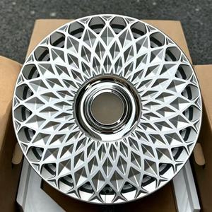 Rines CF Forjados Personalizados de 18 19 20 21 22 Pulgadas con Diseño de Malla Pulida 5x114.3 5x120 para Buick Gl8, Gac Trumpchi <span class=keywords><strong>M8</strong></span>, Benz Maybach - Product Image 1