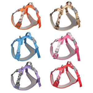 สายรัดสุนัขแบบไม่ดึง สะท้อนแสง บุนุ่ม พร้อมหูจับหรูหรา ปรับได้ สกรีนโลโก้ได้ ขนาดเล็ก กลาง ใหญ่ เสื้อกั๊กไนลอน ระบายอากาศ สวมใส่สบาย - Product Image 2