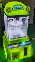 Machine de jeu à pièces, distributeur automatique de prix, cadeaux chanceux, machine à griffes, jouets en peluche pour enfants, porte-clés, mini tankman