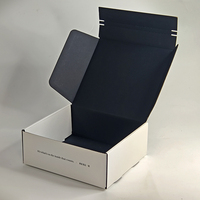 Boîtes d'expédition de luxe en carton ondulé recyclé E-flute imprimées sur mesure avec lamination mate et gaufrage