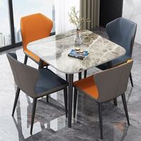 Ensemble de table à manger en dalles de roche nordiques pour restaurant, hôtel, table à manger carrée et chaises