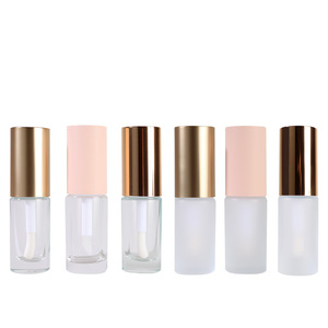 Botella de vidrio para cosméticos de 10 ml, cilíndrica, con acabado mate y tapa con brocha para brillo labial y base de maquillaje. - Product Image 4