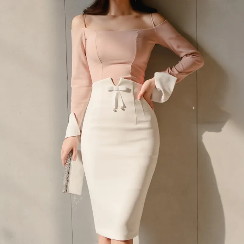Trajes de Primavera de estilo coreano para mujer, camiseta sin tirantes con cuello de palabra + falda de lazo de cintura alta, traje de dos piezas, novedad de 2021
