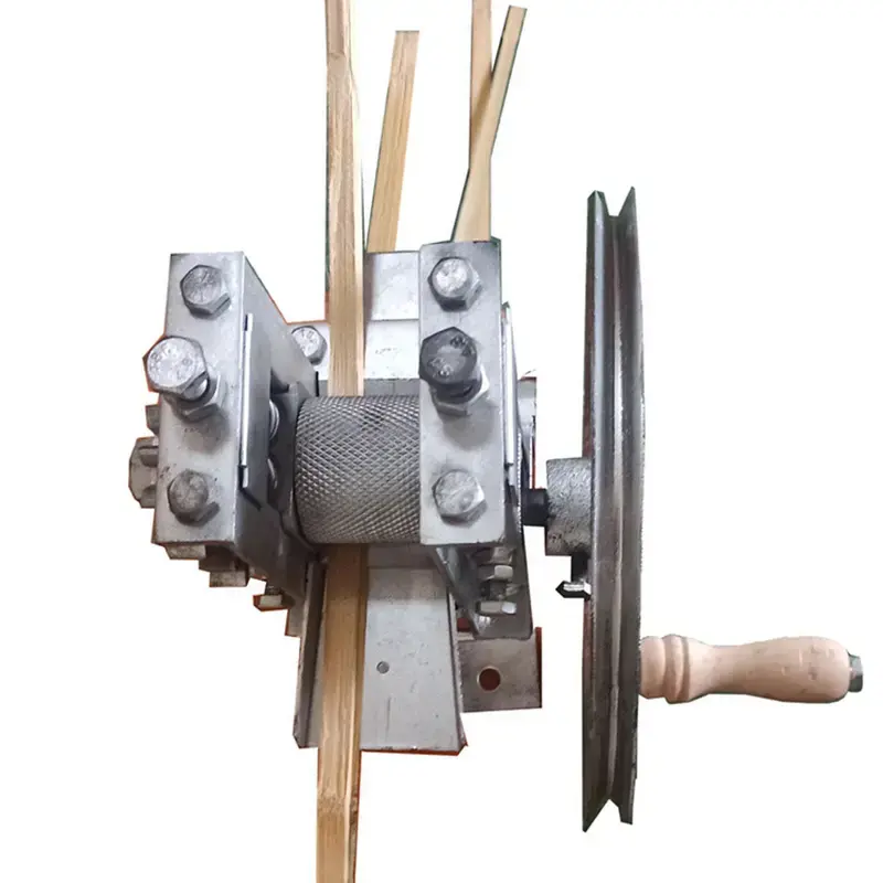 Manuel ev kullanılan bambu açacağı splitter makinesi/rattan ayırıcı kesme makinesi/bambu ipek splitter