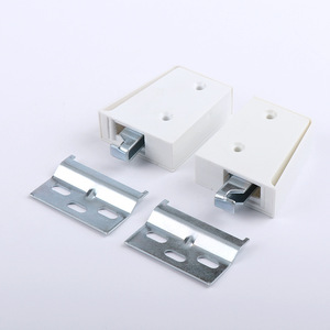 Soportes para colgar en el gabinete, de plástico y hierro, ocultos con cubierta, de fácil instalación para armario - Product Image 1