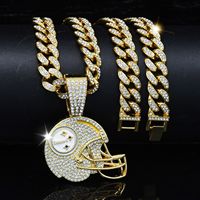 Iced Out Bling Casque Pendentif Colliers Pour Hommes Femmes Rappeur Rugby Équipe Bijoux
