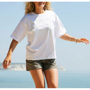 <span class=keywords><strong>T</strong></span>-<span class=keywords><strong>shirt</strong></span> <span class=keywords><strong>Bianca</strong></span> Oversize Estiva da Donna con Girocollo e Mezze Maniche, Comoda, Traspirante ed <span class=keywords><strong>Elegante</strong></span>, per Commercio all'Ingrosso - Product Image 2