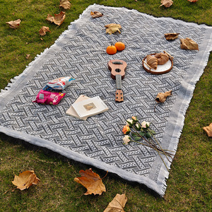 Tapis de pique-nique en forme de T, imperméable, en polyester et coton, tissu de pique-nique, couverture de camping en plein air, tapis de plage, tapis de sol pour tente - Product Image 4