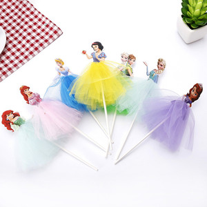 Décoration de Gâteau Princesse <span class=keywords><strong>des</strong></span> <span class=keywords><strong>Neiges</strong></span> Fournitures de Fête Belle Décoration pour Mariages - Product Image 1