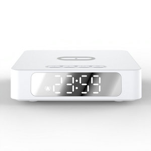 Sveglia tre in uno, multifunzione da tavolo da 15 W, adatta per orologi, telefoni cellulari, cuffie, ricarica rapida wireless - Product Image 6