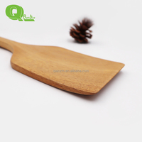 Spatule de cuisine en bois écologique