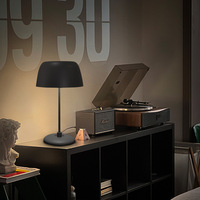 Lampe de bureau moderne et créative en métal, lampe de table de taille moyenne, alimentation secteur, LED, commande tactile, veilleuse