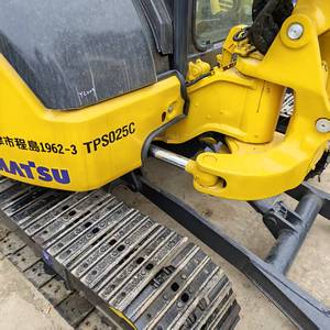 Mini-excavatrice d'occasion 99% neuve, modèles PC70, PC56, PC40MR, d'origine japonaise, 1500 heures de fonctionnement, moteur Komatsu PC70-8, godet de 0,25-0,35 m, 8070 kg - Product Image 5