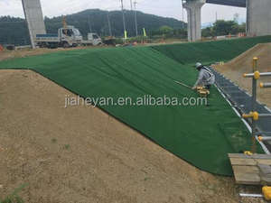 Usine en gros PET <span class=keywords><strong>tapis</strong></span> <span class=keywords><strong>de</strong></span> contrôle des mauvaises herbes installation <span class=keywords><strong>de</strong></span> tissu <span class=keywords><strong>de</strong></span> couverture <span class=keywords><strong>de</strong></span> sol pour <span class=keywords><strong>tapis</strong></span> <span class=keywords><strong>de</strong></span> graines d'herbe fournitures <span class=keywords><strong>de</strong></span> jardin - Product Image 5