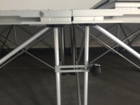 Plateforme de scène modulaire antidérapante 4'X4' Scène pliable avec plateformes escamotables pour les événements de mariage