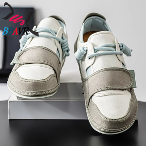 Chaussures en toile ultra-légères pour hommes Printemps-Été 2025, style Ugly Cute avec lacets, semelle plate souple, tendance pour étudiants - Product Image 4