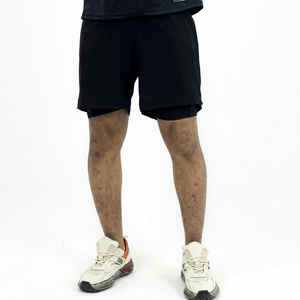 Shorts de sport personnalisés pour hommes de qualité supérieure, 2 en 1, double couche, pour la course à pied et l'entraînement, avec compression interne et cordon de serrage élastique à la taille - Product Image 3