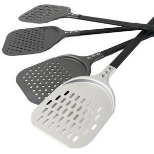 Pala para <span class=keywords><strong>Pizza</strong></span> Perforada de 6 Pulgadas, Cuadrada, de Aleación de Aluminio, con Mango Telescópico Ajustable - Product Image 4