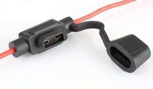 Tùy chỉnh 12-10awg <span class=keywords><strong>mini</strong></span> pin cầu chì 1-30a 32V ô tô không thấm nước 10kA phá vỡ Công suất đồng hợp kim địa chỉ liên lạc đen PVC vỏ - Product Image 2