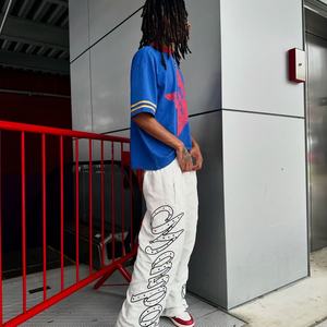 Pantalones Deportivos Casuales para Hombre con Logotipo Bordado Personalizado, Corte Recto, Pierna Ancha, Holgados, con Cintura Elástica y Pedrería - Product Image 3