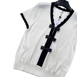 Top de punto de manga corta con cuello en V, ribete en contraste y detalle de lazo, camiseta elegante e informal - Product Image 6