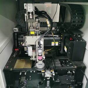 Machine de vissage automatique à double rail 3 axes avec contrôle PLC, garantie 1 an, directement du fabricant - Product Image 4