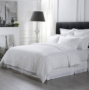 De Lujo blanco <span class=keywords><strong>funda</strong></span> <span class=keywords><strong>nórdica</strong></span> reina edredón ropa de <span class=keywords><strong>cama</strong></span> suave hoja de <span class=keywords><strong>cama</strong></span> 100% <span class=keywords><strong>algodón</strong></span> - Product Image 1