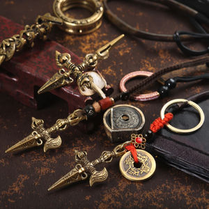 พวงกุญแจทางศาสนา Tantric Crescent axe Vajra pestle ห้อยระย้าแนววินเทจทำจากทองแดงแท้พังก์ - Product Image 3