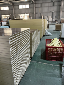 Panel de puerta WPC de 35mm, 40mm, 45mm, 54mm de espesor, interior moderno, compuesto de madera de <span class=keywords><strong>PVC</strong></span>, perfil WPC, materia prima, puerta de montaje WPC - Product Image 6