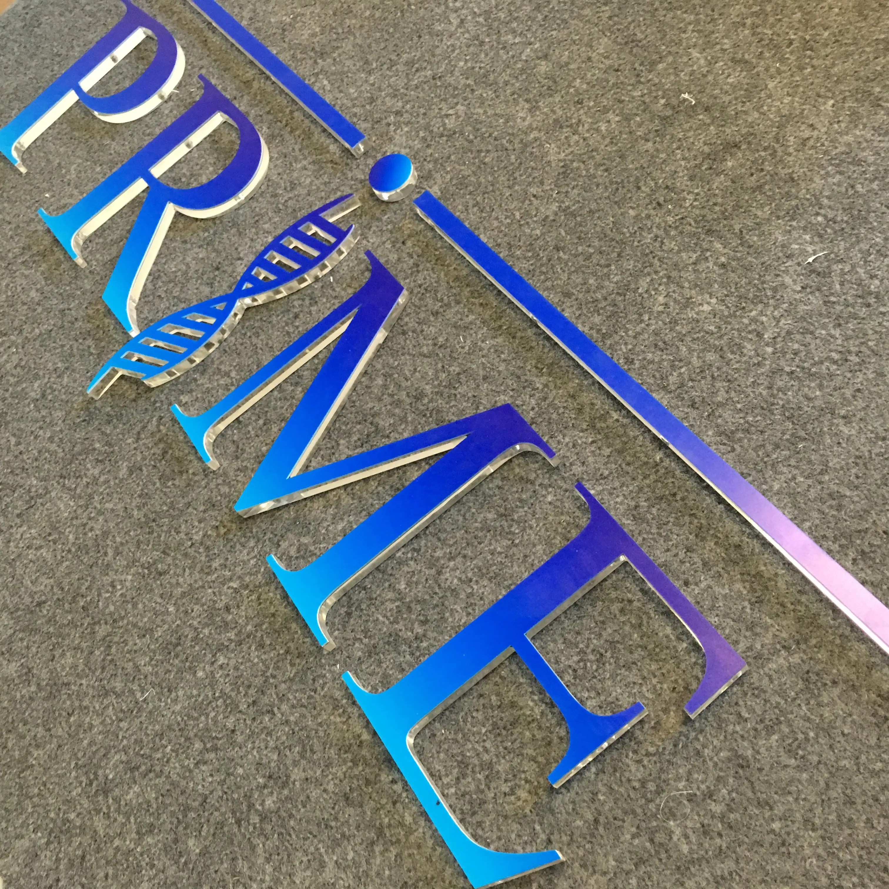 Laser lucido trasparente acrilico lettere