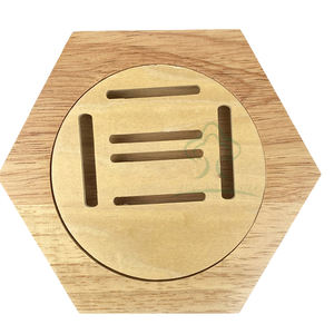 Soporte de exhibición de medallas de nido de abeja, estantes de almacenamiento de medallas de madera para exhibición de baloncesto y premios - Product Image 2