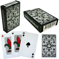 Cartes à jouer promotionnelles de haute qualité imprimées en offset couleur CMYK avec vernis brillant, 57x87mm, dans une boîte en papier (MOQ 500 jeux)