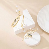 Bijoux pour femmes, design unique, ensemble de bracelets en perles géométriques, design de niche, bague en métal, accessoires de luxe légers.