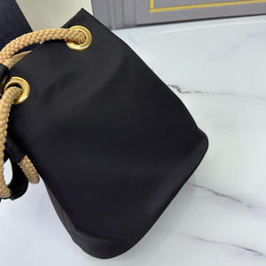 Bolso de Cuerda de Poliéster Ecológico con Logotipo Personalizado, Estilo Moderno para Mujer, Dos Asas, Cierre Abierto, Forro Portátil, para la Vida Diaria - Product Image 2
