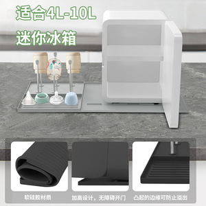 Tapis de réfrigérateur en silicone, mini support de drainage, coussinet de protection, isolation thermique pour machine à café, utilisation en cuisine, gris et noir - Product Image 5