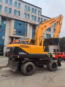 Machine à moteur d'origine HYUNDAI 210W-7 210W-9 Excavatrice sur pneus 21 tonnes Excavatrice coréenne originale d'occasion en stock - Product Image 5