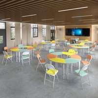 Tables de consultation en groupe hexagonales en bois pour étudiants, combinaisons modulaires trapézoïdales en forme de secteur pour salles de classe intelligentes et salles de lecture