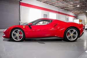 <span class=keywords><strong>Ferrari</strong></span> 296 <span class=keywords><strong>GT</strong></span> d'occasion DISPONIBLE à la VENTE - Product Image 2