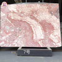 Dalle de marbre brecciaé rose Rosso, marbre naturel rose-rouge pour îlot de cuisine de villa de luxe, comptoir et mur d'accentuation