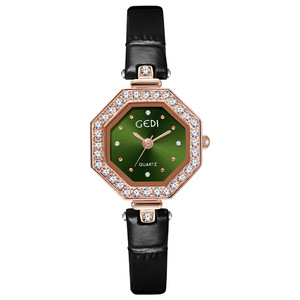 Reloj de Cuarzo Octagonal de Lujo Ligero para Mujer, Especial de Navidad, Diseño de Nicho de Alta Estética - Product Image 6