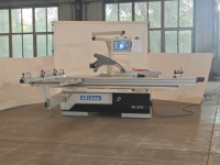 Nouvelle Scie à Panneaux Coulissante CNC 2026 avec Guide Intégré pour Découpe Informatisée