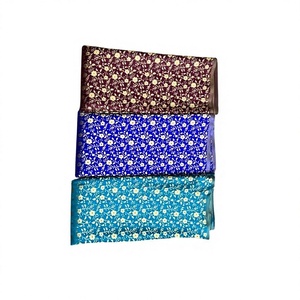 Tela Brocada Jacquard de Alta Calidad, 100% Seda, Tejido de Punto de Peso Medio 200g/m, Diseño Elegante, Hilo Dorado/Plateado Brillante, para Bodas - Product Image 1