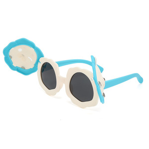 Cool and Fashionable UV Protected Polarized PC <strong>Glasses</strong> for Kids <strong>Baby</strong> Blue &amp; Orange Sunglasses with Red <strong>Frame</strong> Light Weight - Product Image 5