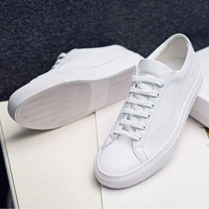 Zapatillas Planas Blancas de Cuero Genuino, Tendencia 2025, Diseño Original Clásico, Estilo Skate, para Caminar - Product Image 2